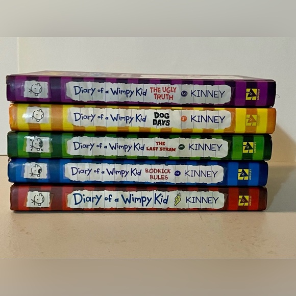 Diary of a Wimpy Kid Other - Diary of a Wimpy Kid Collection Books 1-5 EUC